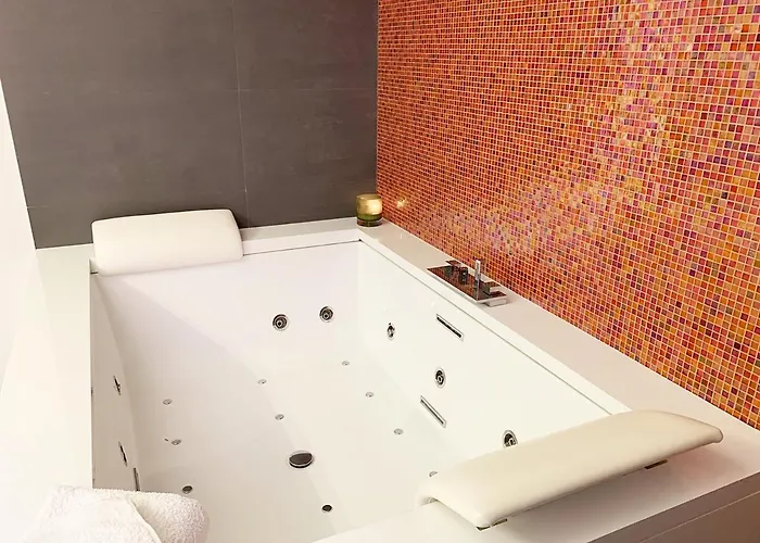 Arcasuite Tritone Luxury Apartment Rom