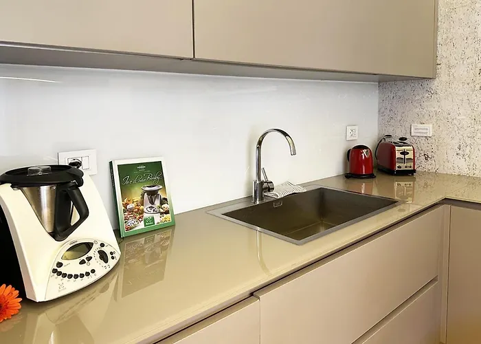 Arcasuite Tritone Luxury Apartment Rom